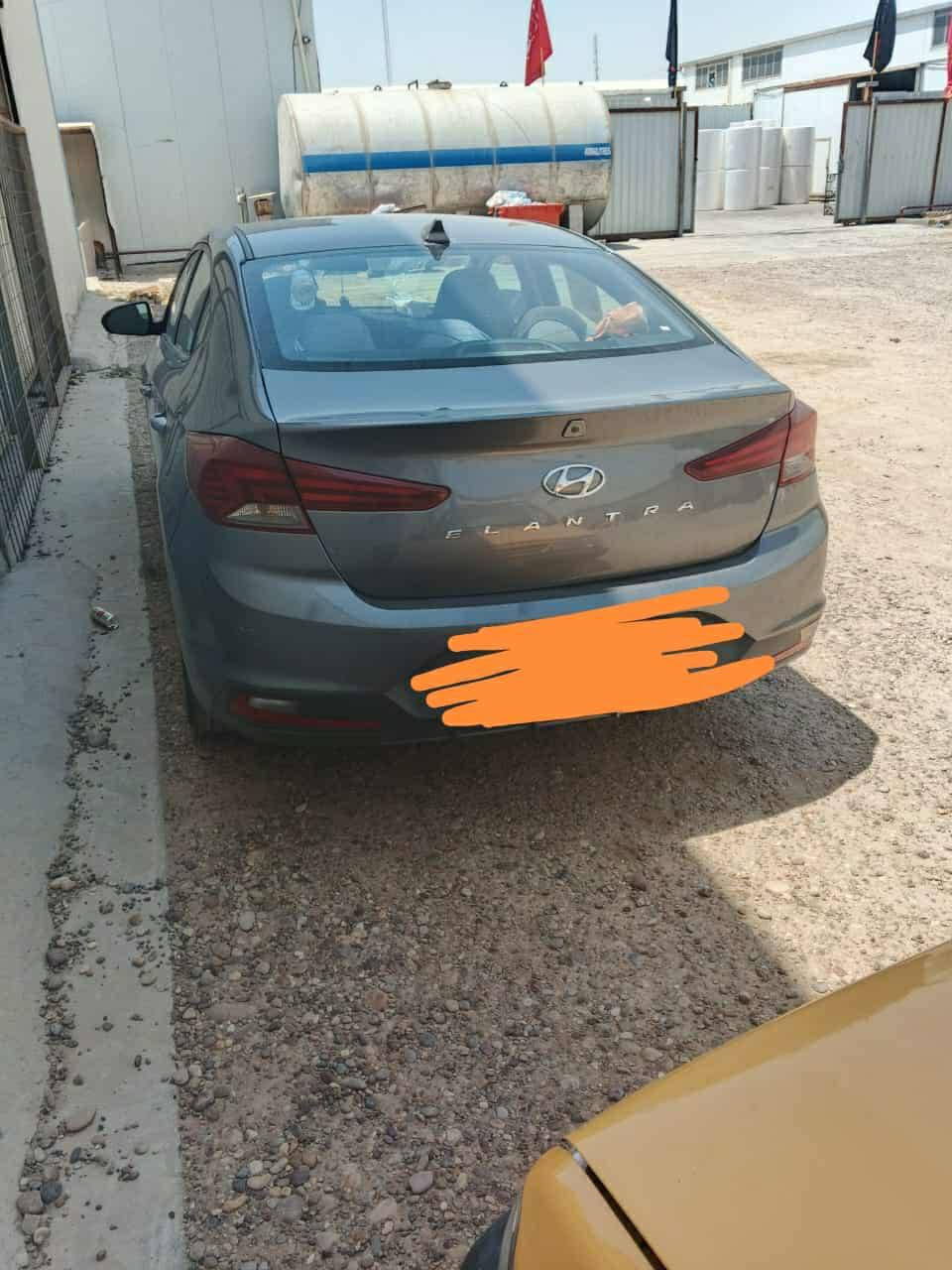 السلام عليكم النترا ٢٠١٩ أمريكي رقم بغداد انكليزي سنويه نهايته ٢٠٣٠ هزه جديده
سياره ليبل واحد محرك ٢٠٠٠ دوش كفاله من الفتح  كير سياره AT   اي تي  المرغوب نص فول نقطه عمياء رادار جانبي توقف ذاتي  تخم تاير جاهزه
حادث بسيط بدون ايرباك بجم كبس بدون دواخل ليبل واحد بيه ضرر نص جاملغ خلفي  سونار مرفق بالصور قبغ جنطه توحيد لون كلير  باقي كفاله عامه السعر ١٣٣ بيع
***********
