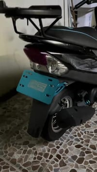 عدله للبيع دراجه كلشي شغال بيه  محرك شرط سلف هندر كله شغال سعر ٧٥٠وبيه...