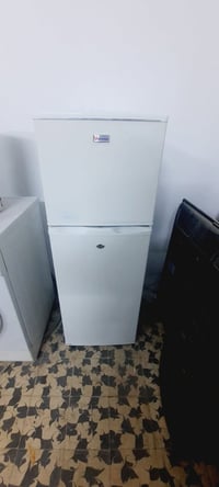 ثلاجه يونيفرس • وضع شركه • نظيف