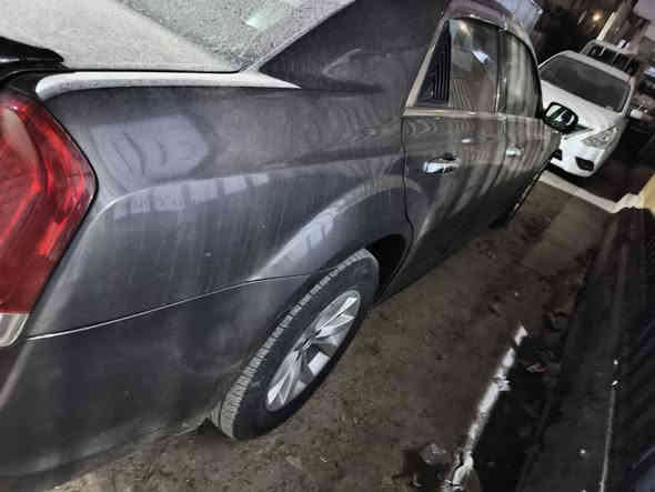 سلام عليكم 
وباما مديل 2013
رقم بغداد انكليزي بسمي وهزه جديد 
كير طياره شاشه جبيره تشغيل عن بعد 
صدر امامي خلفي جديد هستوني مبدله 
باور ستيرن جديد السياره مسويلها ادامه كامله 
كاردن جديد السياره جاهزه 
سونار مرفق بل منشور 
السياره حادثها لغد الايسر مصلح 
وبيها صبغ بنيد وزوج جاملغات وباخين البيبان ملاون ويه السياره 
سعر 145$ 
عنوان بغداد رقم الهاتف ***********
