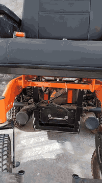 السلام عليكم ورحمة الله وبركاته عندي عربانه عارضها للبيع ما مستعمله وما ماشي بيها لأن هيه كبيره  وعندي وحده أصغر منها بس بيها الباتريات هابطات لان ما ماشي بيها والسعر والموقع علئ الخاص


**إذا كنت صاحب هذا الإعلان وتريد حذفه لأي سبب، رجاءا أرسل رسالة إلى الدعم الفني**