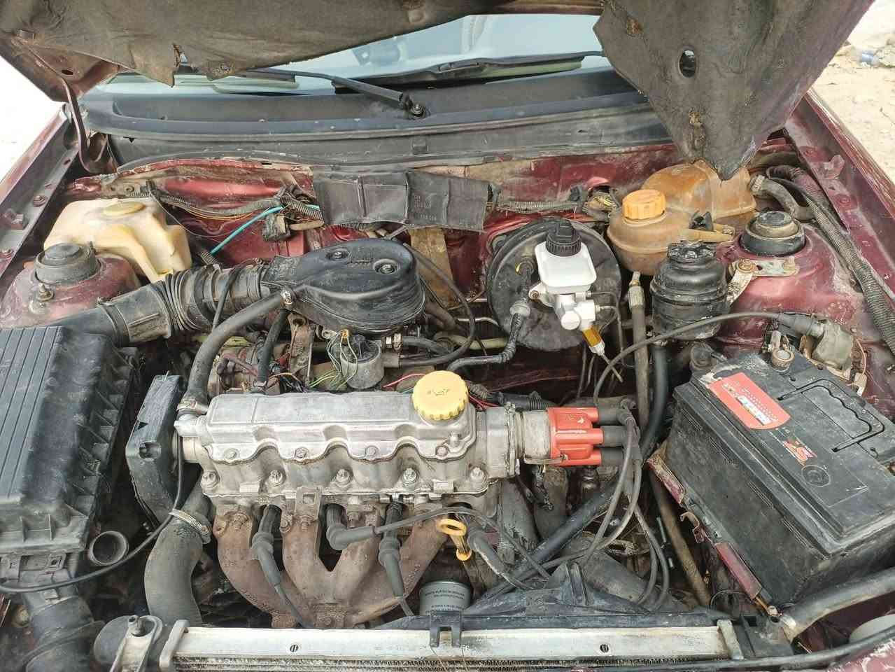 مكلف بالنشر سياره استره للبيع موديل 94 محرك 1600كير عادي گير ومحرك فول  رقم ادياله  انكليزي بسمنه مصبوغ عام سياره حلوه السعر 33بيها مجال بسيط العنوان سامراء ***********
