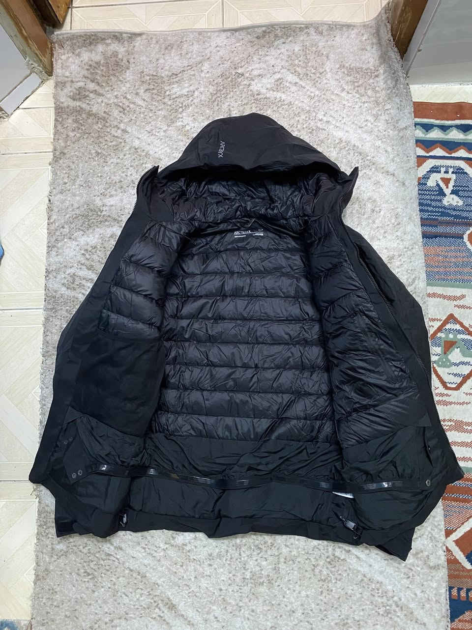 arcteryx macai GTX 750
orginal
goretex
size~XL
توصیل جمع
بالە غیرمستخدم
ناوی پەڕ
داخلی ریشە
***********
