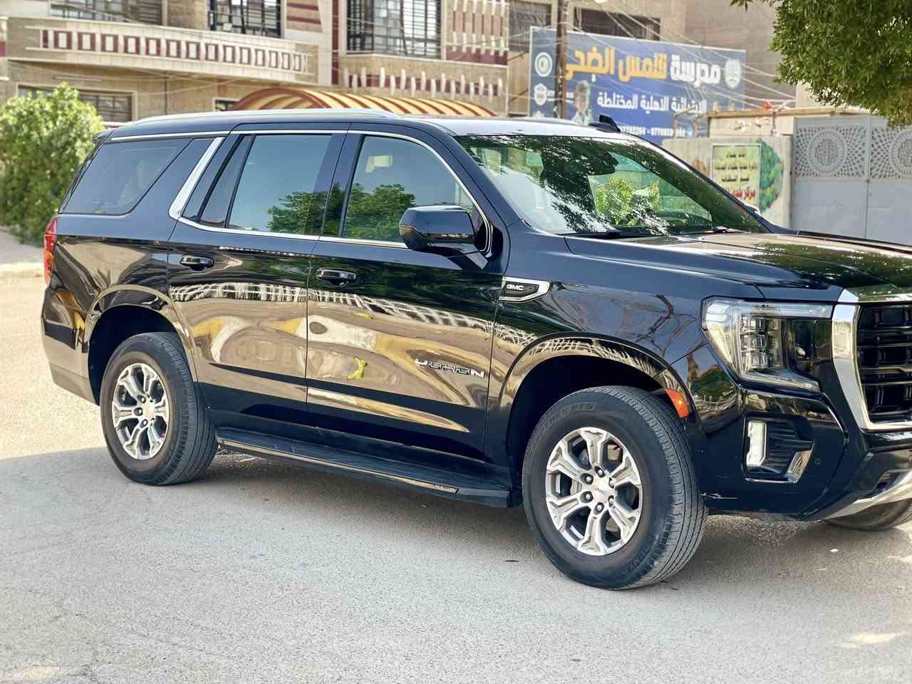 جي ام سي يوكن
 موديل 2022 
فئه SLE خليجي 
وكاله المنصور 
مكفوله كفاله عامه 
رقم اربيل بسمي 
ماشيه 80KM 
مكاني بغداد 
السعر 435 ورقه 
الاتصال ***********

