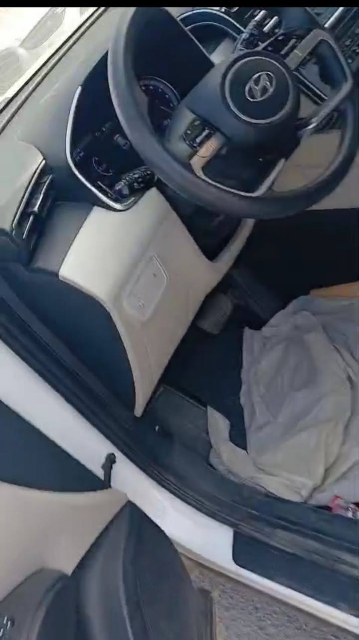 *بإمكان التخريج بكتاب الشهداء 
*هونـداي توكسـان موديـ2024ـل*
*السعر166(خليجي كفاله عامه)*
سيارة حاليا في الكويت واصل المنفذ سفوان بدون كمرك 
(مكتب الماجد الأستيراد السيارات الوارد الأمريكي والكندي)
(العنوان ، البصرة ، سفوان،  )
ولدينا وكلاء جميع محافظات العراق
اتصال او واتساب :
( حسام الماجد)
***********
‏***********
رابط الكروب واتساب نشر يومي السيارات في دبي 
https://chat.whatsapp.com/DNfmzX564GDHUVJokH19Vy
