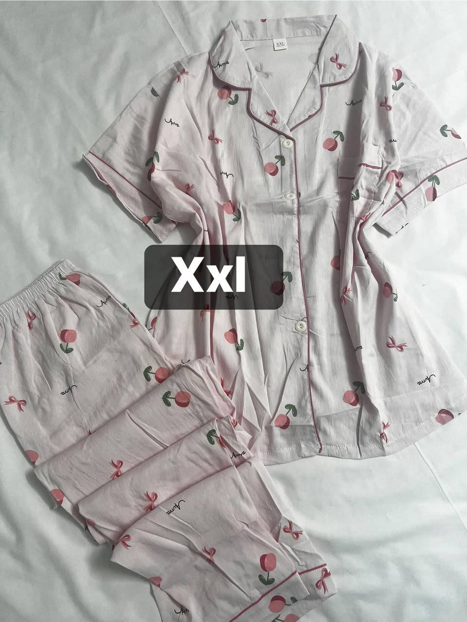 بجاما خامه كريشه الاصلي خامه بارده تجنن
قياسات داخل الصور. 
 قياس الاكسين يلبس لحد 75 
 السعر 10 
  توصيل الف دينار


**إذا كنت صاحب هذا الإعلان وتريد حذفه لأي سبب، رجاءا أرسل رسالة إلى الدعم الفني**