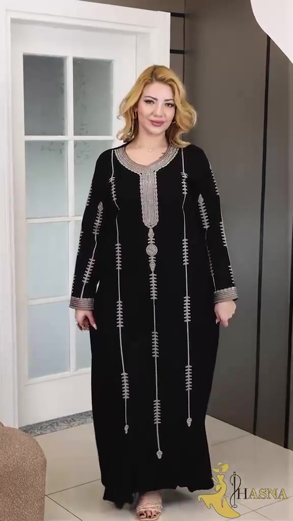 كشمير مطاط خامه درجه اولى
سعر الدرزن ١٤٠ الف 
القياسات L XL XXL


**إذا كنت صاحب هذا الإعلان وتريد حذفه لأي سبب، رجاءا أرسل رسالة إلى الدعم الفني**