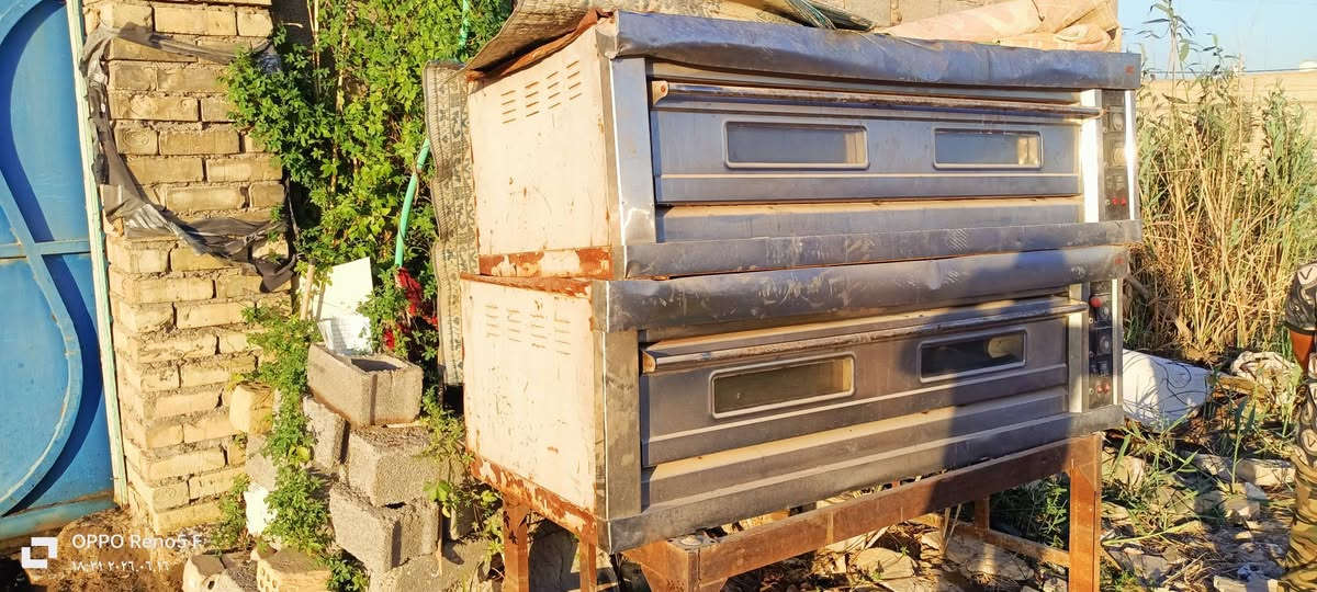 السلام عليكم 
افران عدد 2للبيع شغالات 
السعر 750الف 
العنوان بغداد مدينه الصدر 
***********
