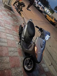 ماكس عدلة • ٢٠٠٥ • نظيفة