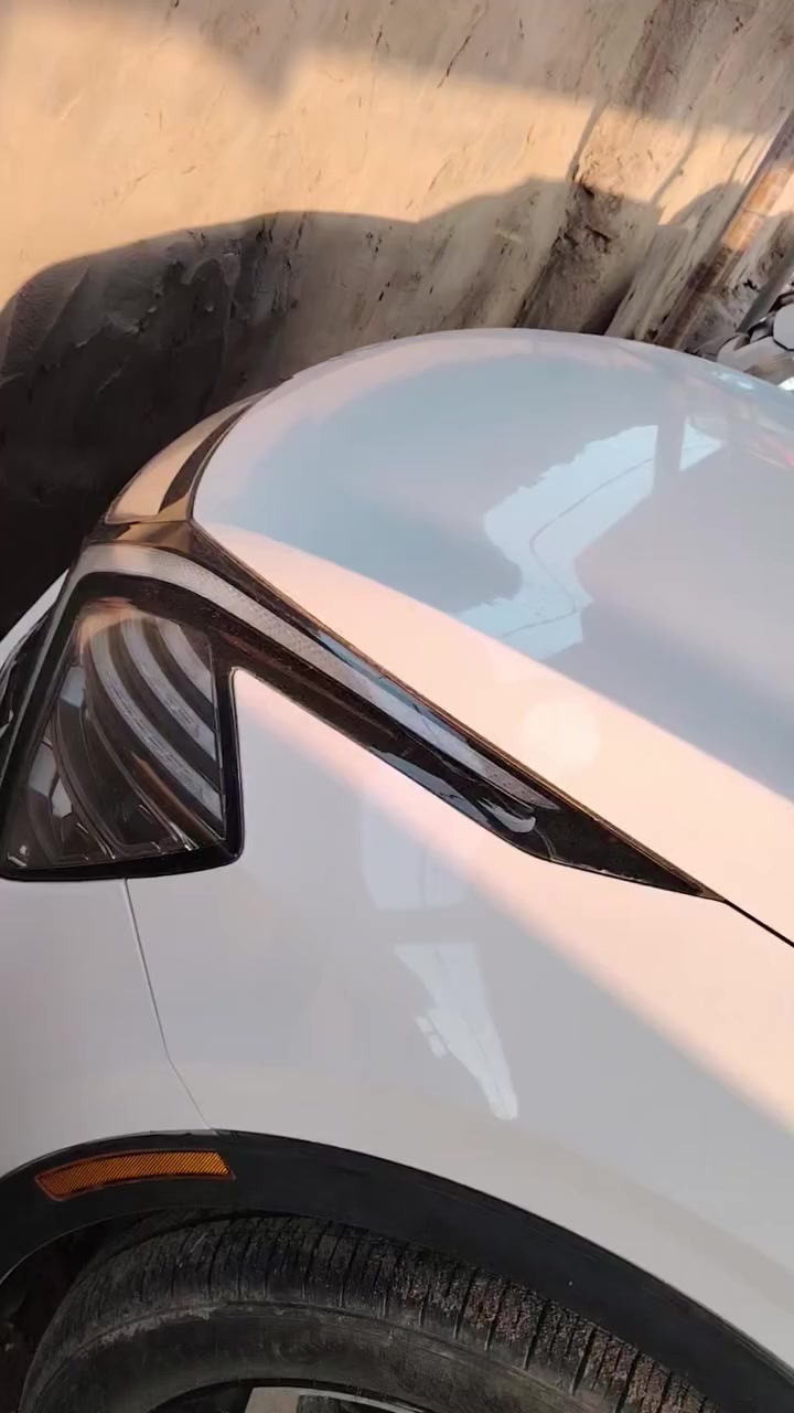 السلام عليكم
سبورتج وارد أمريكي موديل 2024 ماشية 19 الف فئة أكس لاين أعلا مواصفات محرك 2500 بيها ضرر صفحة اليمنه تبديل بنيد نفس اللون بلادي بدون اي نقص تبريد قطعتين فول فول مواصفات السعر 220 وبيها مجال ان شاء الله مكانها بغداد منطقة عويريج


**إذا كنت صاحب هذا الإعلان وتريد حذفه لأي سبب، رجاءا أرسل رسالة إلى الدعم الفني**