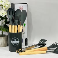 سيت مطبخ • ١٢ قطعة • داخلها حديد