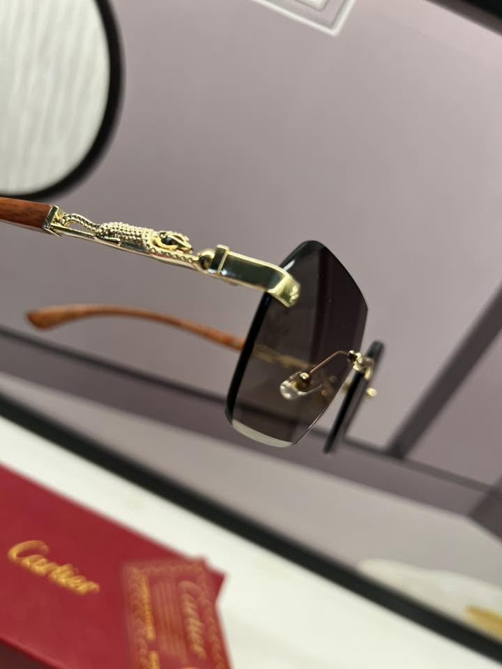 نضاره اصليه ايطاليه كارتير مختمه بالكامل


**إذا كنت صاحب هذا الإعلان وتريد حذفه لأي سبب، رجاءا أرسل رسالة إلى الدعم الفني**
