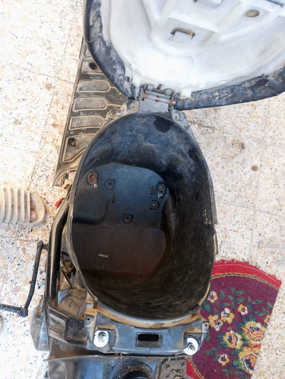 السلام عليكم درجه بتره البيع هندر واحد. السعر ١٠٠ وبها مجال والشراي يجي خاص واني خادم


**إذا كنت صاحب هذا الإعلان وتريد حذفه لأي سبب، رجاءا أرسل رسالة إلى الدعم الفني**