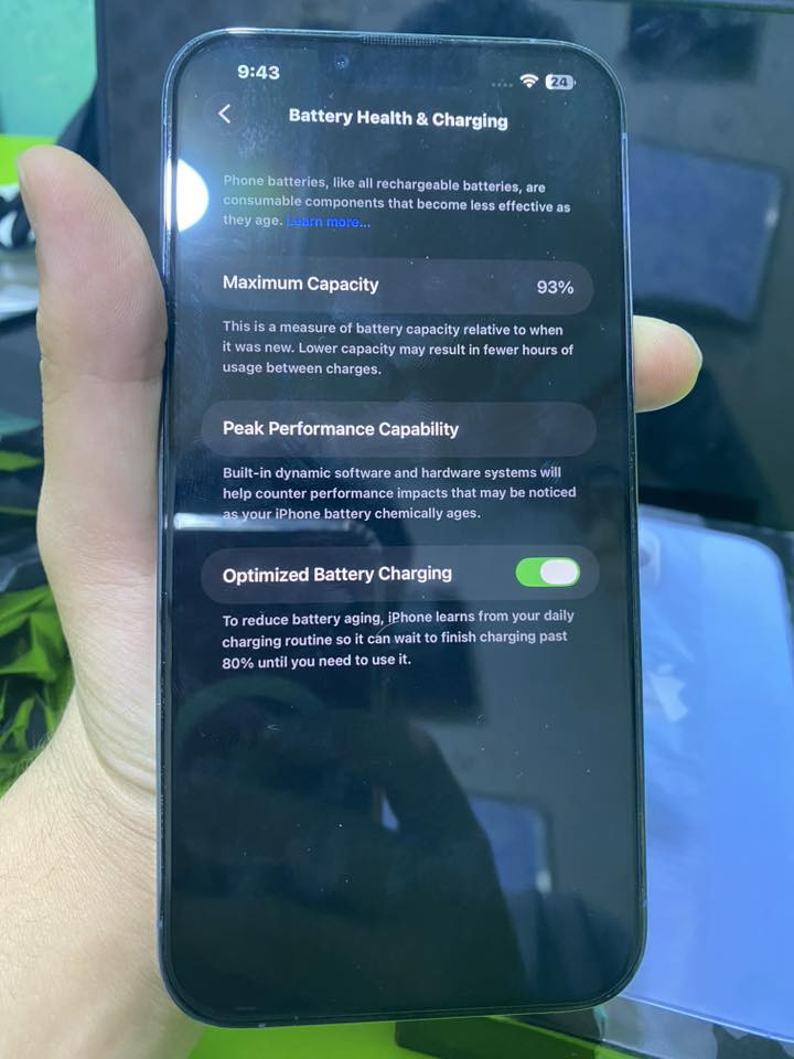 السلام عليكم ايفون 13 برو ماكس
بحري
ذاكرة عملاقة 512 كيكابايت
بطارية قوية 93% بلادية ووين ماتريد تفحص افحص
نموذج M
كارتونتة موجودة 
جهاز نظيف كلش نظافة 100% واستخدام قليل
السعر 750 الف قفل قفل وفقط بيع بدون مراوس
البصرة حي الخضراء
واتساب ***********
