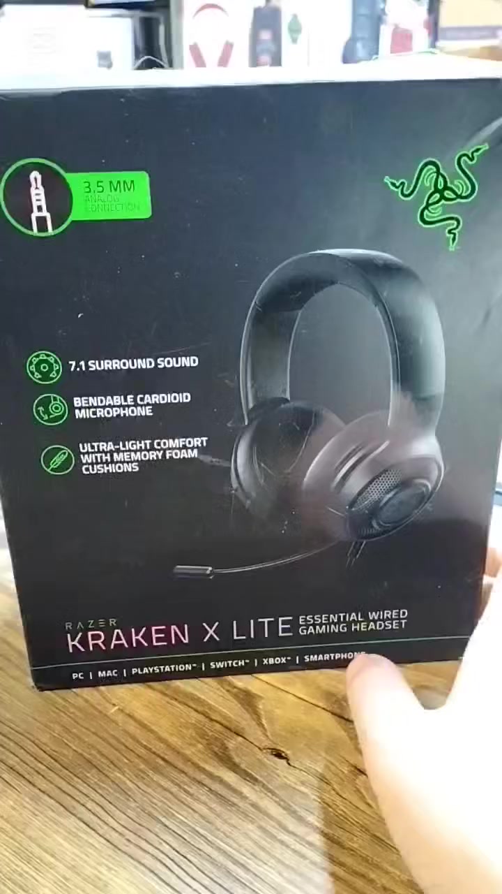 من رخصة الأدمن
السلام عليكم
سماعات لكطه الي تعجبه وحده يشرفني خاص
ملكة العزل Sony WH-1000XM4
السعر: 190,000

الأناقة والقوة تجتمع باللون الأبيض! 🤍 سماعة Razer Blackshark V2 X (White Edition) 
الكمية محدوده جداً السعر: 45,000

الراحة اللي ما تخلص وية SteelSeries Arctis Nova 1 🎧
مايكروفون يختفي بداخل السماعة (Retractable)
السعر: 70,000 دينار.. الأداء والراحة بمكان واحد

الخفة والأداء Razer Kraken X Lite
وزنها 250 غرام بس
تدعم صوت محيطي 7.1 لتحديد أماكن الأعداء بدقة.
مايكروفون مرن وقابل للتعديل.
السعر: 45,000

للأعمال الشاقة والتركيز العالي
 Wireless Hearing Protector.
حماية كاملة للأذن من الضوضاء العالية (المصانع، الورش، الرماية).
ربط بلوتوث للمكالمات والموسيقى وأنت تشتغل.
تصميم متين جداً وبطارية طويلة الأمد
البسها وانسه الحواليك اخر قطعتين
السعر: خاص
(الاستفسار ع الخاص)


**إذا كنت صاحب هذا الإعلان وتريد حذفه لأي سبب، رجاءا أرسل رسالة إلى الدعم الفني**