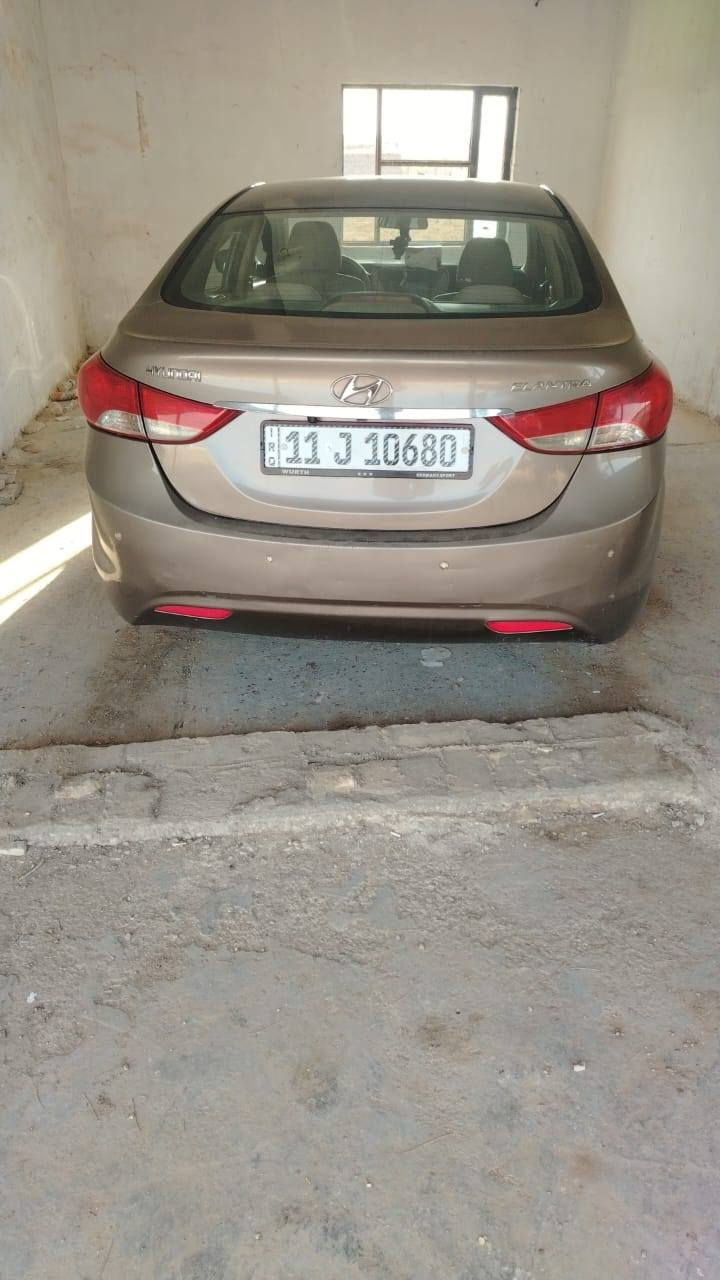 سلام عليكم  / النتره للبيع مضلع ١٢ خليجي محرك 1800 بسمي تحويل ثاني يوم السعر  118 وبيه مجال حك الجيه مكاني رمادي ***********
