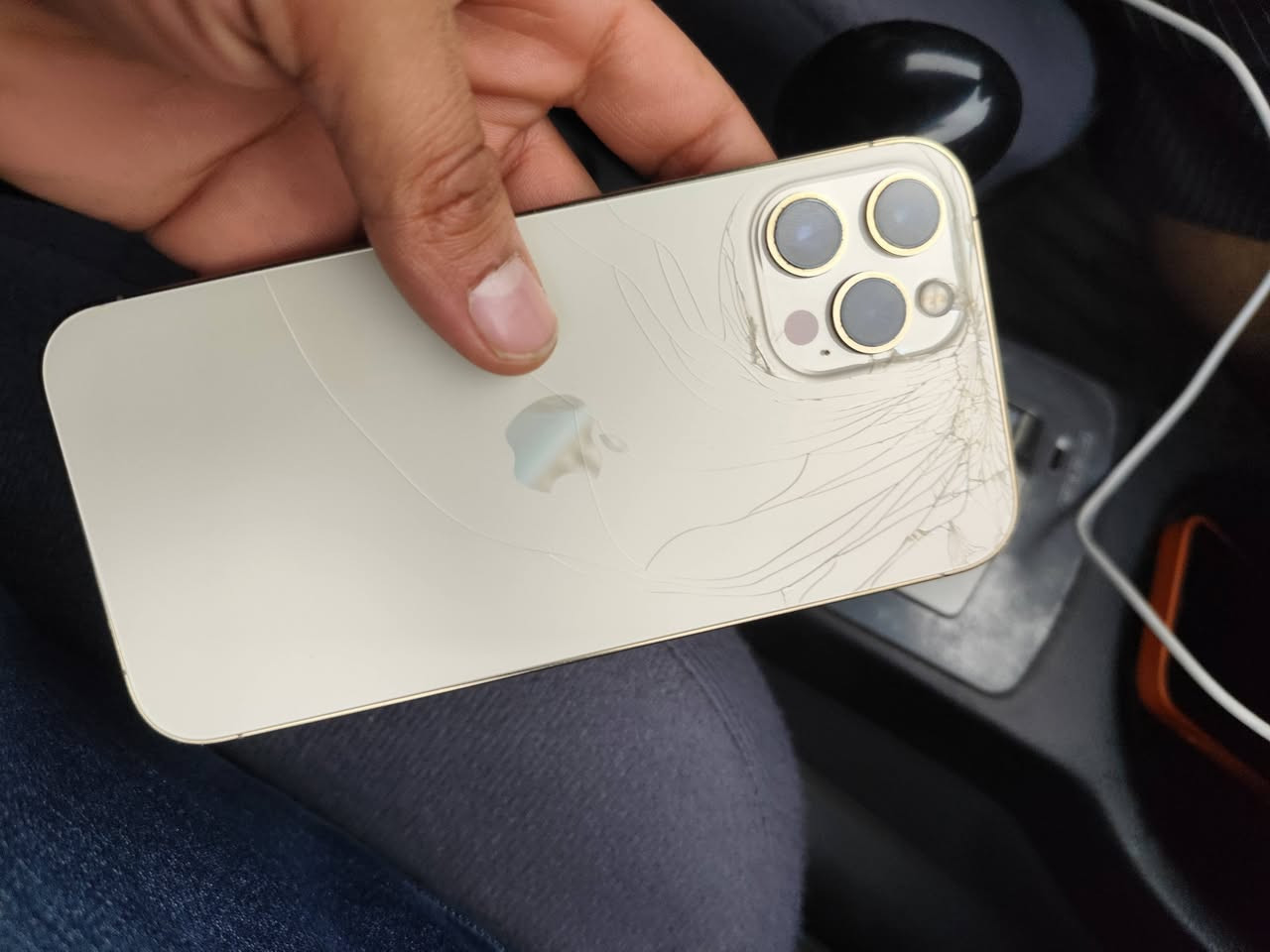 ايفون 12 برو ماكس ذاكره 256 تك بطاريه 83 الجهاز مبدل شاشه فقط اصليه مضبوطه سعرو 325 الف شراي خاص


**إذا كنت صاحب هذا الإعلان وتريد حذفه لأي سبب، رجاءا أرسل رسالة إلى الدعم الفني**