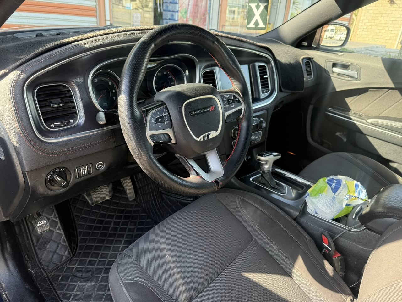 جارجر 2016للبيع او المراوس 
 مواصفات عاديه
رقم بغداد تحويل ثاني يوم
ماشيه133 الف ميل
حادث سياره جاملوغ خلفي. وصبغ باب خلفي. وقبق صندوك 

وهنا تبديل. جاملوغ امامي  

كير محرك. تبريد. مكفوله
السعر 174 وبيها مجال

مكان سياره / صلاح الدين بلد 

*********** متواجد فيس.
