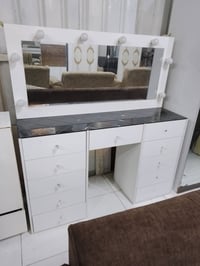 ميز تواليت كلش نظيف 07508237167واتساب   07704501223