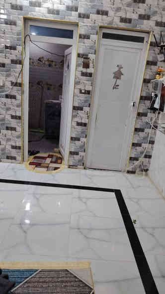 بيت جديد 200م صب كونكريت 
سعره بلاش 235 مستعجل على بيعه 
حي اور شارع السبيس هاتف ***********
