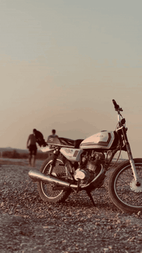 السلام عليكم دراجة للبيع السعر350 وبي مجال بسيط ‭٠٧٨٣ ٨٧٣ ٥٣١٣‬
