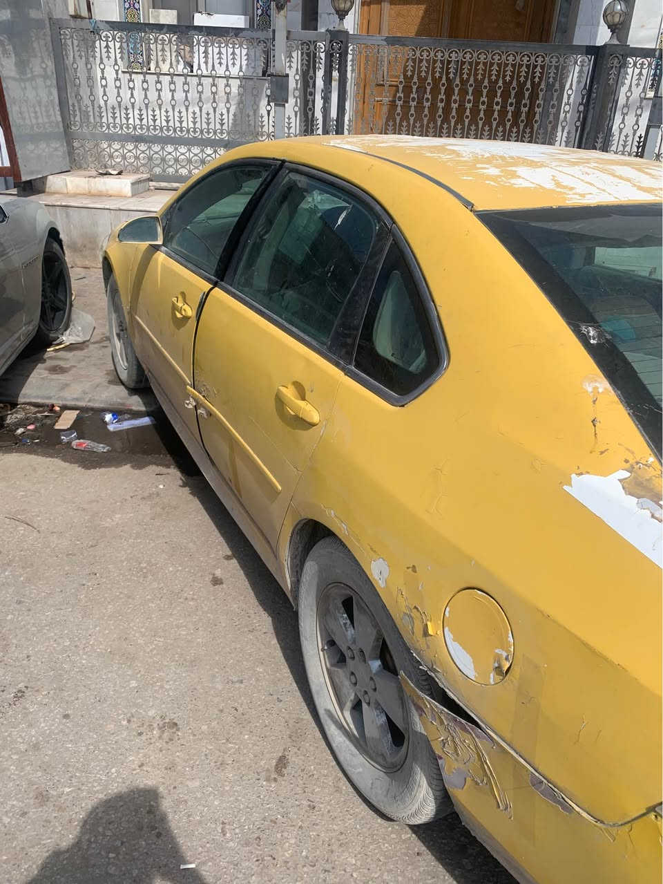 السلام عليكم 
امبالا 2010 للبيع بسمي شرط مداور ثاني يوم  سنويتها لل29 هزتها جديدة هيائة مصفرة
گير بي مشكلة يمكن كهربائيات 

مكينة مكفولة 

حداديتها نظيفة
ظفيرة جديدة ستوني مسويها
 غرفتها نظيفة 

تخم تايرات جديد 

سيارة عوزها صبغة و تسوي كيرها اني اخذتها اريد اعمرها وهسا عتازيت اريد ابيعها

مكاني نجف سعرها 45 وبيها مجال 

*********** النجف, العراق
