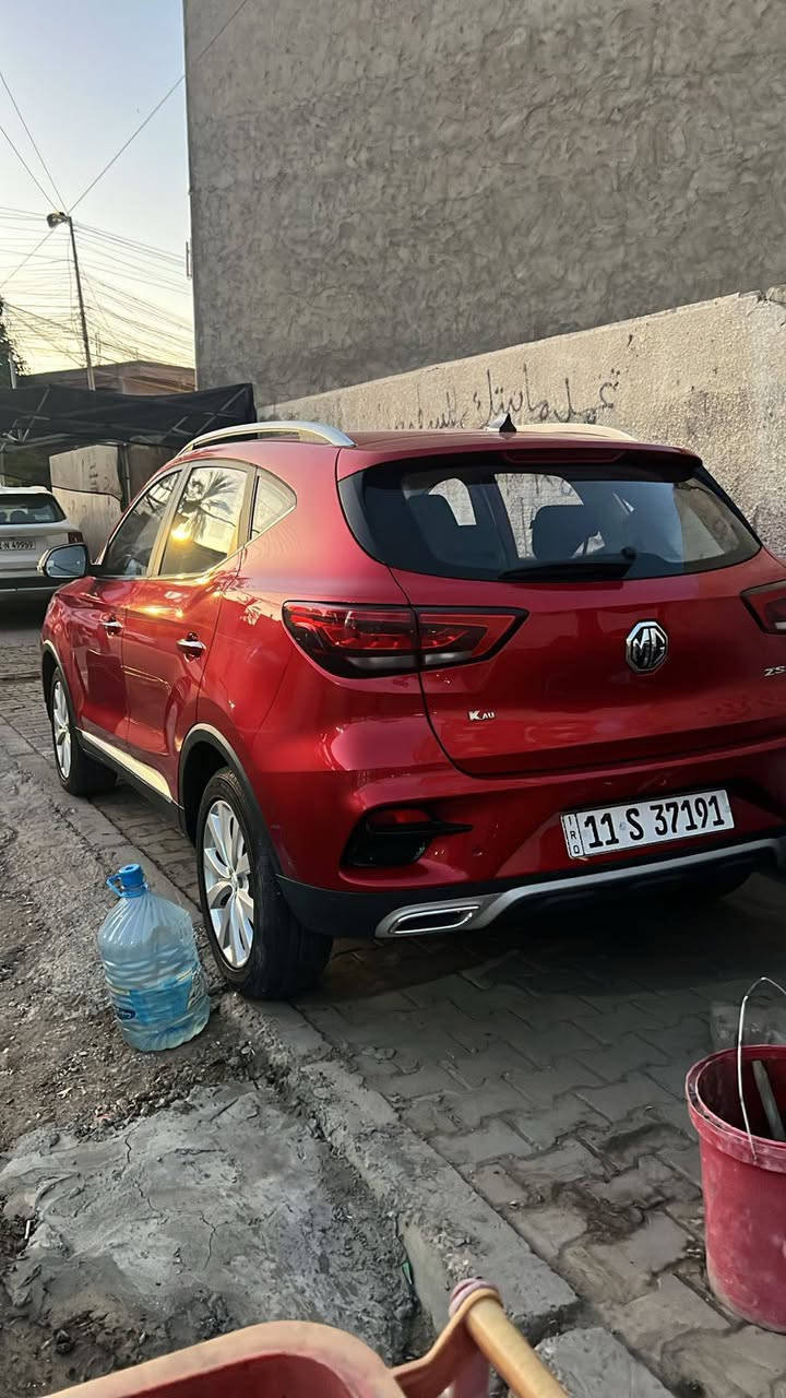 Mg Zs 2024 
ماشيه 16الف بعده بلضمان سياره جديده سعره 115ورقه
رقم بغداد دولي للاستفسار ***********
