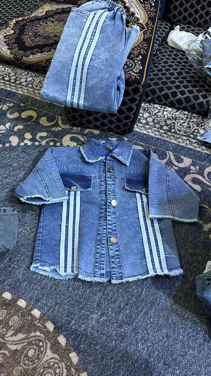 سلام عليكم توفره براندت نسائي وأطفال واعبي نسائي بصالون ملاك السيدات توافر عندي خدمات توصيل تصور الي يعجبه تجي لصالون تشوفهم 
 قسم الاصباغ👩‍🦰👩‍🦰
صبغ للشعر القصير 10
صبغ للشعر الطوال 20
قسم الميش 👩🏼👩🏼
ميش للشعر القصير  10
ميش للشعر الوسط 15
ميش للشعر الطويل 20
قسم حف سعر  وشمع 7
🧑‍🦰🧑‍🦰🧑‍🦰🧑‍🦰🧑‍🦰
عشبه للشعر القصير 20
عشبه للشعر الطويل 25
قسم التسريح والمعالج 🧝🏻‍♀️🧝🏻‍♀️
تسريح ومعالج للشعر القصير 35
تسريح ومعالج للشعر الوسط 40
تسريح ومعالج للشعر الطويل يبده من 60
قسم الرموش 
رموش طرفيه 10
رموش طبيعيه 15
رموش مكثفه 20
تنضيف قدم 5
تنضيف بشره العميق 10t
قسم الشعر مكياج 
ميكاج رموش 20
خطوبه مكياج تسريحه 45
قسم تاتو بلوك 20
قسم تاتو شعيرات 30
مسح الحجاب بالقطرات 15
العنوان جسر ديالى الجديد الكرغوليه ع سده مال جبور مقابيل الفران اقرب أسواق تفاحه
*********** بصالون صالون 
العروض مستمره أيام العيد
