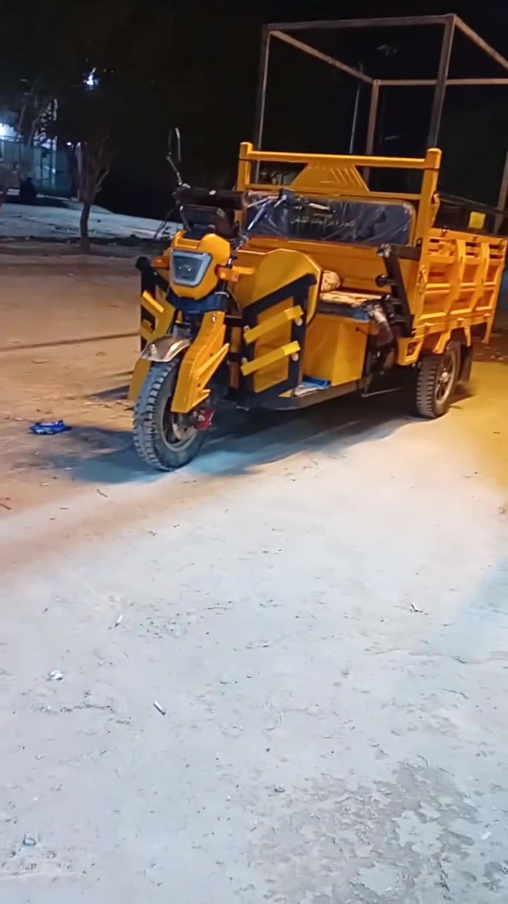 سلام عليكم للبيع ستوته شحن موديل ٢٦ نضافه ٩٠ بالمية كلشي بيها بلادي جديدة وخير من الله بطاريات بلاديات دبل مسطرة دبل بريك مسجل بلوتوث مكفولة من كلشي زيروو مكان بغداد ابو غريب 
سعرها مليون ونص الخاص مفتوح


**إذا كنت صاحب هذا الإعلان وتريد حذفه لأي سبب، رجاءا أرسل رسالة إلى الدعم الفني**