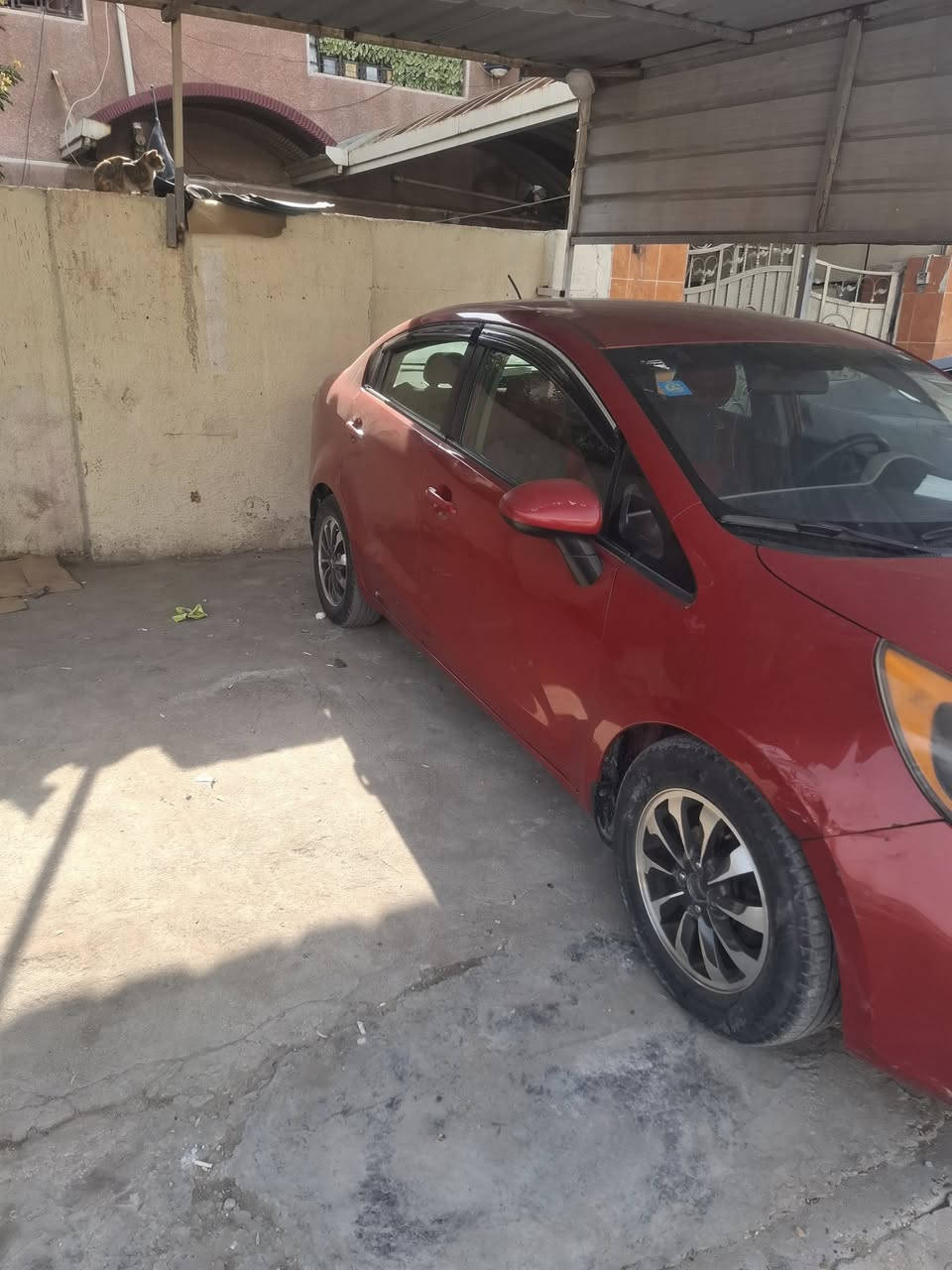 كيا ريو ٢٠١٣ حادثه بس جاملغ بيه بارد بالقماره قليل مال تحميل السعر ٨٥ للاستفسار ***********
