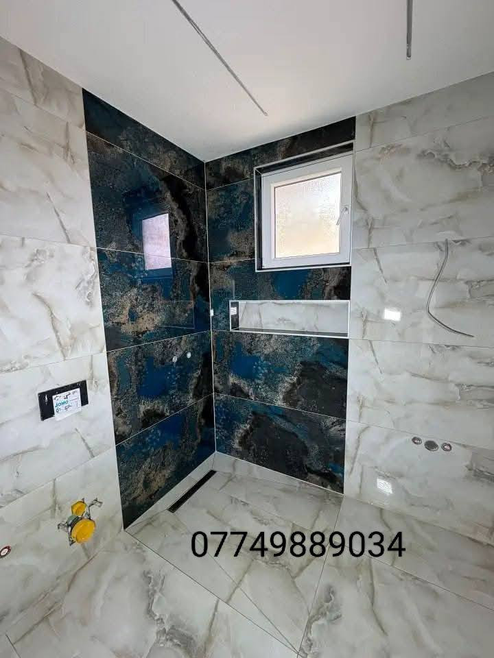 كادر سيراميك مصري متفرغ حاليا شغل درجى اولى استلام على الشعره ***********
