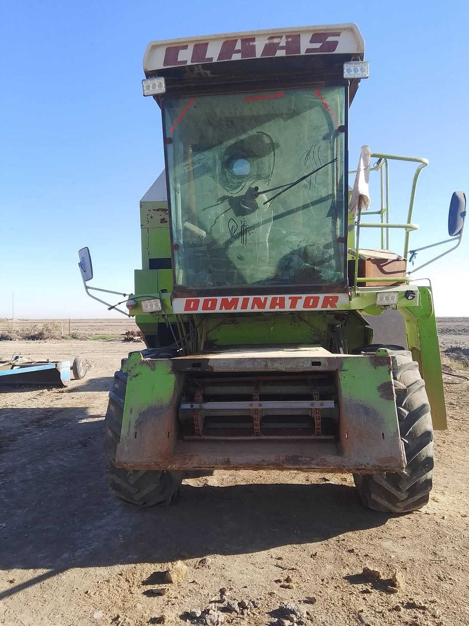 سلام عليكم حاصده للبيع جاهزه للعمل مكينه طرح لا بخار ولا تنقيص موديل 90منفيز رقمهه نجف بسمي مداور مكينه جاهزه وحلوه مكانهه سماوه رميثه ***********بي واتساب
