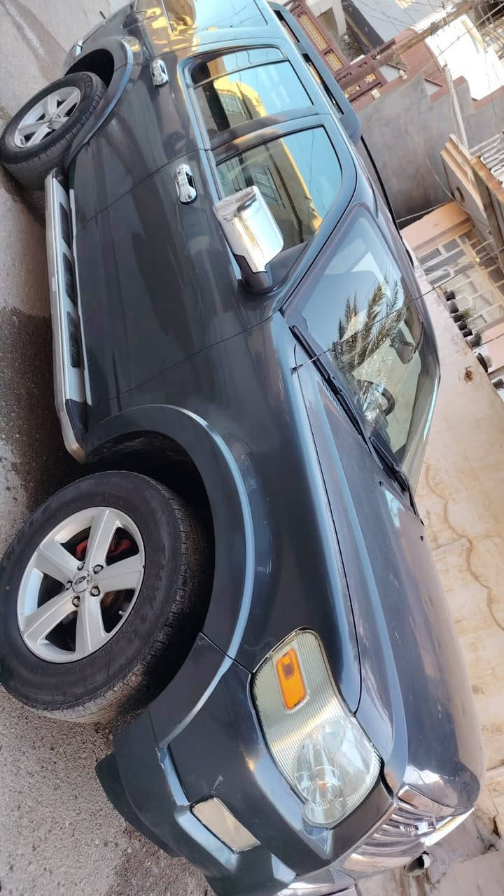 السلام عليكم اخوان 
فورد اكسبلور موديل 2010السيارة 
محرك وكير جديد 
منظومة تبريد جديدة
منظومة لايت جديدة 
تخم تاير جديد 
حداديه نظيفه
مكان السياره ديالى المقداديه🍊🍊🍊
السيارة جاهزة من كلشي 
ترايك لمكة 
رقم اسليمانيه ب اسمي 
السعر 100
سونار موجود مع صور
التواصل ع الرقم حصراً

‏‭0770 078 6409‬
#متابعين
#متابعيني
