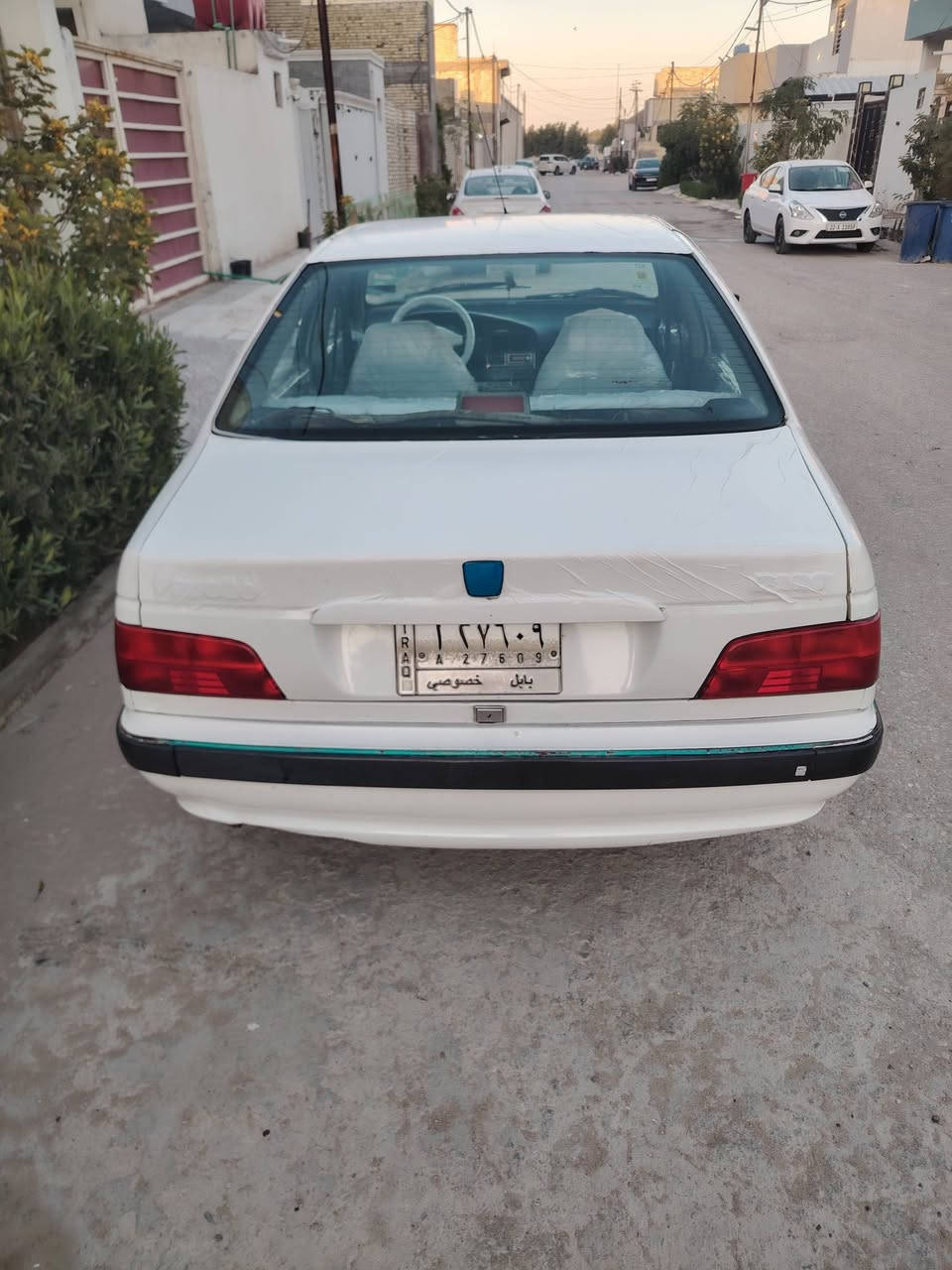 بيجو بارص 2012 سياره حلوه وجاهزه بيه قطعتين صبغ وهلالت لوره بيهن صبغ مكان سياره نجف كير مكينه تبريد حداديه سياره خير من الله كبل لشارع سعر 41 وبيه مجال  ***********
