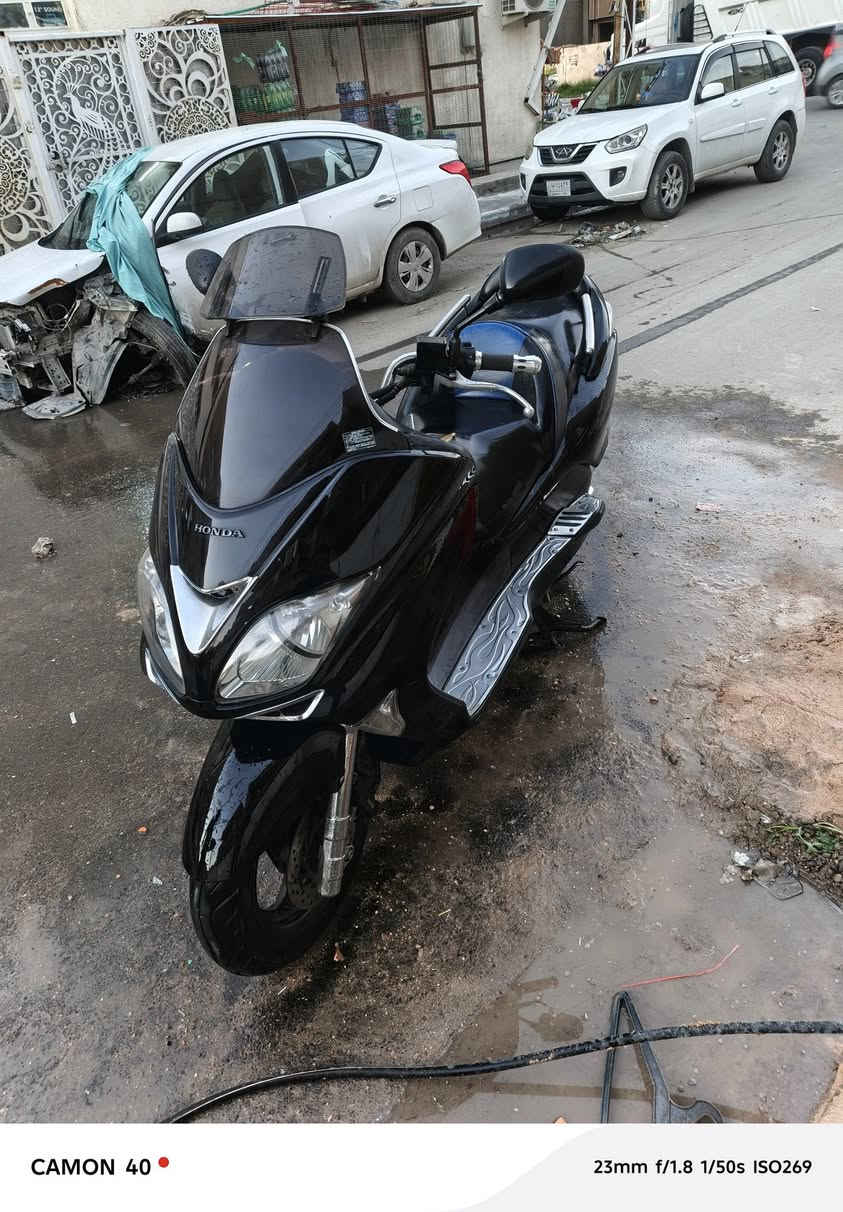 سلام عليكم ورحمة الله
فورزا عميه 0.8 محرك  كشر مكفول 
مكاني بغداد الطالبية قرب جسر 83
***********
