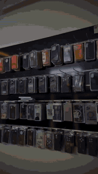 🛑 للبيع محل كامل مع جميع المواد 🛑
محل جاهز للعمل مباشرة، مُجهّز بالكامل مع البضاعة والمعدات، بدون أي تعب أو مصاريف إضافية.
المحل بحالة ممتازة ويصلح للاستمرار بنفس النشاط أو تغييره
حسب الرغبة.

 📍• الموقع: ( الفلوجة حي نزال )

 📦 يشمل البيع:
 ☑️ جميع المواد والبضاعة
 ☑️ التجهيزات والمعدات
☑️ الديكور
☑️  كل ما يلزم لبدء العمل فورًا
م) للتواصل: (رقم الهاتف / واتساب)

***********

! سبب البيع: ( عدم التفرغ للمحل )
