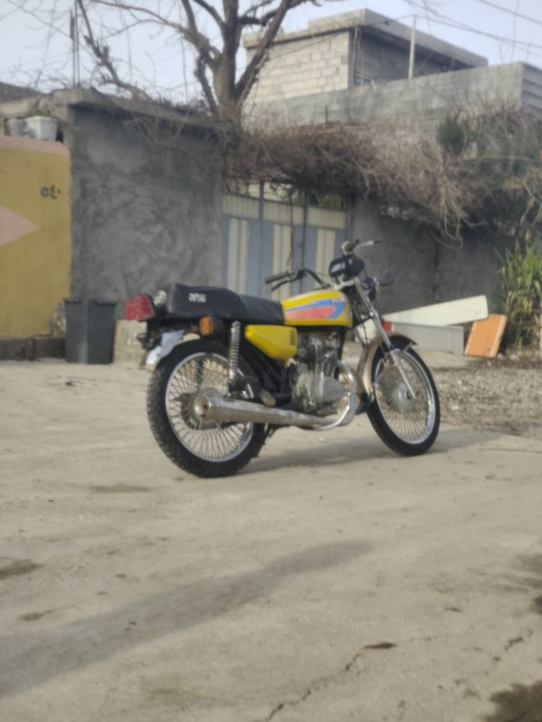 بەناوی خوای گەورە‌ ، ئەم ماتۆڕەمان هەیە بۆ فرۆش 
بەشەرت ، نامی ئێرانی ، 4 گێڕە بەڵام سولفیشە بیلاد 
زۆر زۆر تنو تۆڵە بێ عەیبە ماڵی دۆستە لەخزمەتانام 220 هەزار قفڵیەتی ، ..
سەیسایەق .
*********** حلبجة, السليمانية
