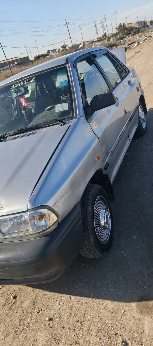 سلام عليكم سياره كيه برايد البيع موديل 1994 
سنويه ل28 ديرها ثاني يوم بسمك سعر 30 وبيها 
مجال الطيبين مكاني واسط العزيزيه الهاتف 
***********
