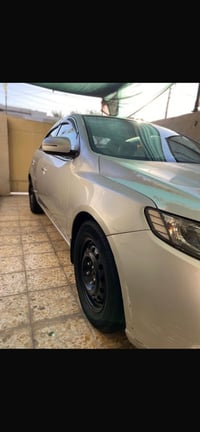 سيراتو 12 فول فتحة بصمة حساس خلفي كأمره شفتات مصبوغة احزام وبيها جراد ...