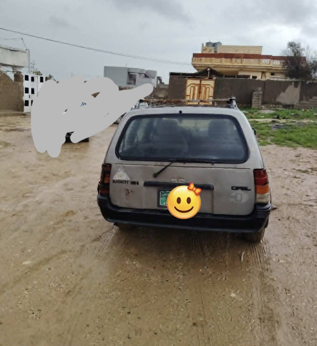 السلام عليكم
كاديت للبيع حجم 16 مال بيت
السعر 20 بي مجال كير محرك شرط .استفسار أكثر اتصل 
***********
