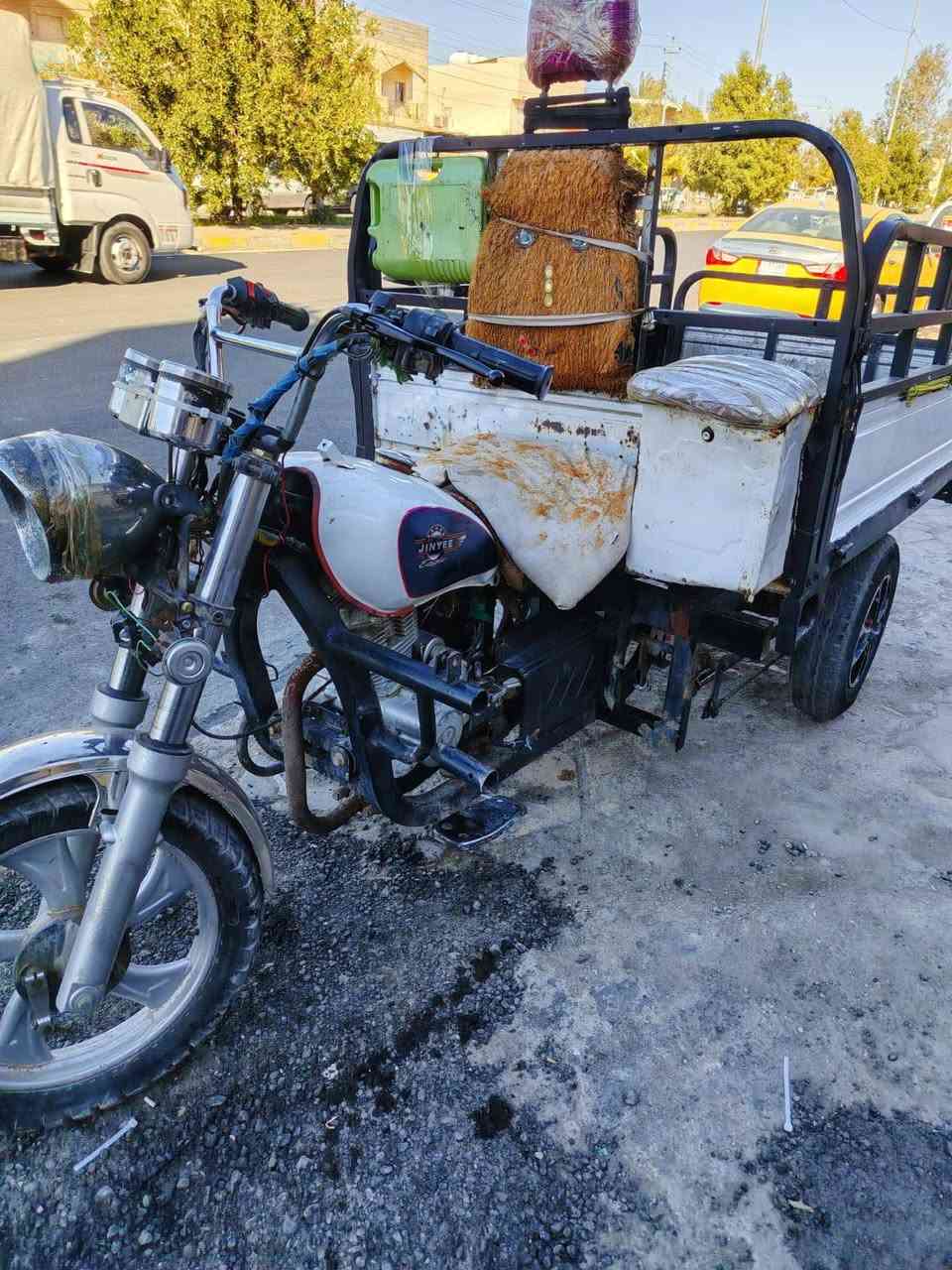 ستوتة اصولية ٢٠١٨ للبيع سعر ٩٥٠ بيها مجال كلش قليل  مكاني ديالى بلدروز غير متواجد ع فيس ***********
