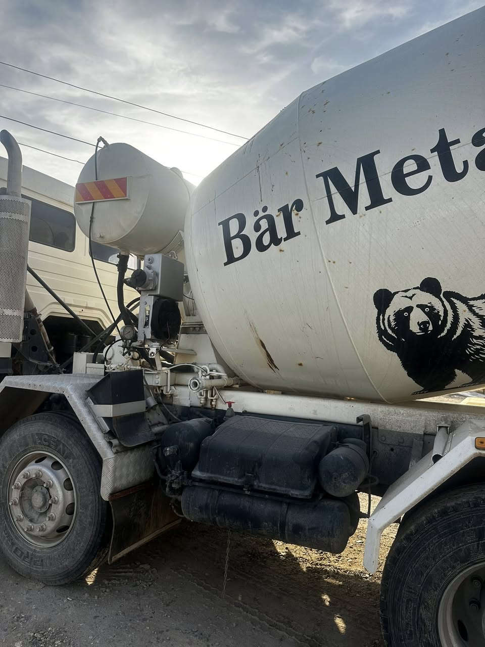 سلام عليكم البي عكرب للبيع موديل 97
مكينة 8كير4ب4 مجموعة نص جيف
***********
