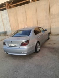 e60 2005 رقم اربيل بسمي تحويل مباشر سياره مكينه حاويه  30  M54 قبل شهر...