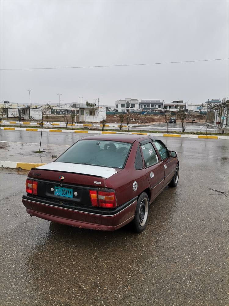 ئۆپڵ بۆ فرۆشتن مۆدێل 1993
ئارم پلاسیک سلێمانی
بە شە رتی ئاڕمو ئە وە لیات 
مە کینە 20 مە کینە گێر لۆک لۆک 
چوار تایە ی تازە بێ دە عمو لێدران 
سعر 20گە ڵا 
***********
*********** السليمانية, العراق
