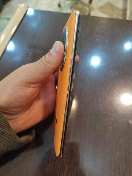 السلام عليكم جهاز هونر اكس 9c ذاكره 256 رام 12 +12 مستخدم بدون غراض  نضافته 95 بل 100 السعر 290 الف مكاني جانب الأيمن حي 17 تموز ***********
***********
