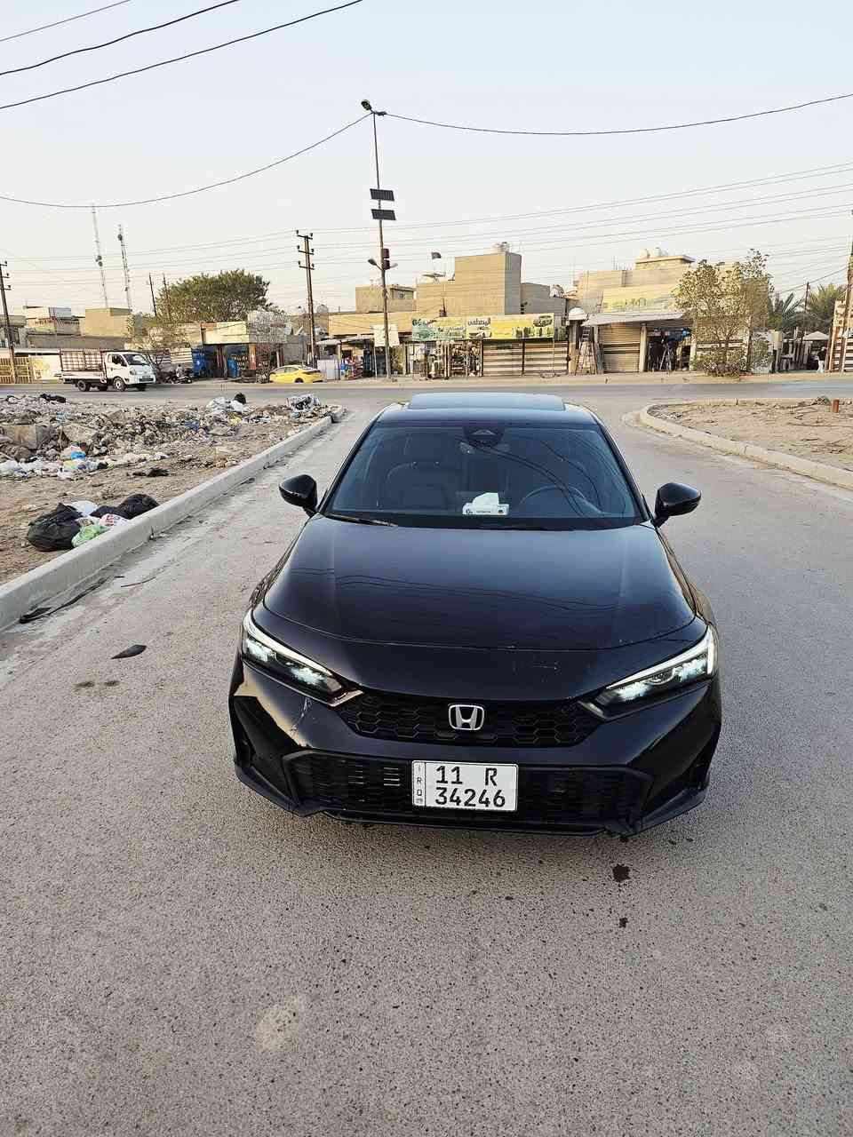 السلام عليكم
للبيع 
سفك 2025  هايبرد 
محرك 2.0 هايبرد 
فئة تورنك سبورت
اعلى مواصفات بالسفك  
رقم بغداد 
ضررها موضح بالصور فقط جاملغ نصبغ
ماشيه الف 32  
سعرها 165 ورقه بلاش
بغداد زعفرانية
***********

***********
