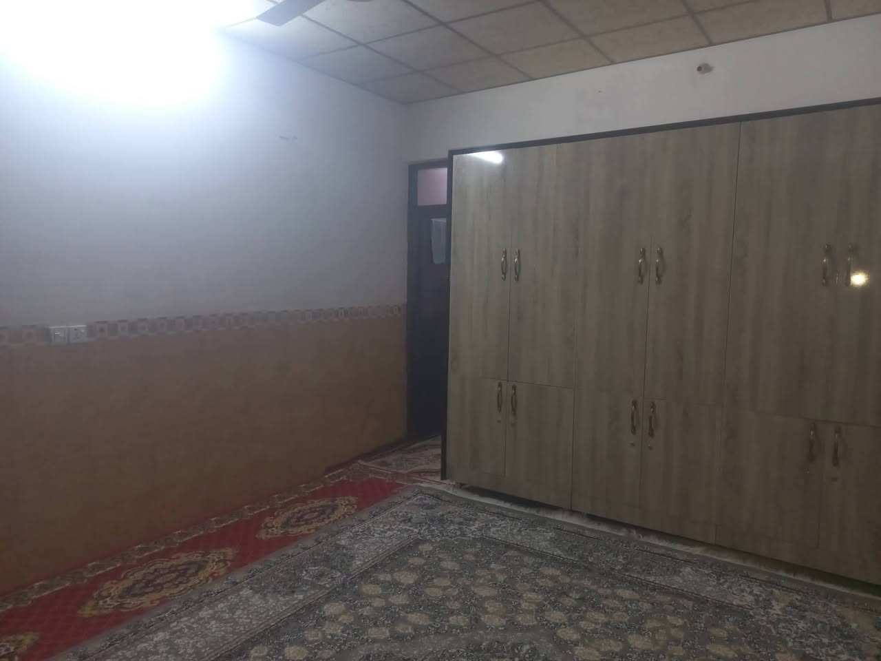 سڵاو هاوڕێیان 
سعری تەنها 250گڵاو معامەلە جاوەڕوانی 
ئەم جارە یان لەگازینۆ گەڕەکی ئازادی لەگەڵتانداین 
هەرزانی لای هەژارانە 
خانووبۆفرۆشتن شوێن کەلارگازینۆ
بەڕێزان ڕووبەری ئەم خانووە5×16واتا 80 متری دو قاتە دوماڵی سەربەخۆی تێدایە
فولکاشیە
 وێنەکان شاهیدی جوانی خانوەکە دەدەن
ماڵێکی هەتابڵێی جوان
شوێنێکی خۆشە
کۆڵانی پان
سعری هەرزان تەلەفوون بکە لەخزمەتانداین
ــــــــــــــــــــــــــــــــــــــــــــــــــــ
ژوورەکانی
میوان
جێشتخانە  
هۆڵ 
قاتی سێ بەیتونەیە گەورە بەسەربانەوەیە

ـــــــــــــــــــــــــــــــــــــــــــــــــــ
🍁🍂🍁🍂🍁🍂🍁🍂🍁🍂🍁🍂
بۆزانیاری زیاترپەیوەندیمان پێوە بکە
ژمارەکانی نووسینگە
***********
***********
***********
🍂🍁🍂🍁🍂🍁🍂🍁🍂🍁🍂🍁
نوسینگە مان لەکەلار و ڕزگاری
بۆ_کڕین_و_فرۆشتن_و_بەکرێدانی_هەموو_جۆرە_موڵکێک
خانوو_زەوی_شوقە_دوکان_باخ_دۆنم کەلار و ناحیەی ڕزگاری و لــە گـشت گــەەرمیـان
🍂🍁🍂🍁🍂🍁🍂🍁🍂🍁🍂🍁🍂
ئێوەی بەڕێزیش گەر موڵکتان هەیە دەتانەوێ بیفرۆشن
یان دەتانەوێ بکڕن یان بەکرێی بدەن  یان بەکرێی بگرن ئەوا دەتوانن تەواوی زانیاریەکان
ناونیشانی تەواوی موڵکەکەت،
چەن وێنەیەکی موڵکەکەت،
نرخی گونجاوی موڵکەکەت،
بنێرن_بۆ_پەیجەکەمان
🍂🍁🍂🍁🍂🍁🍂🍁🍂🍁🍂🍁🍂
