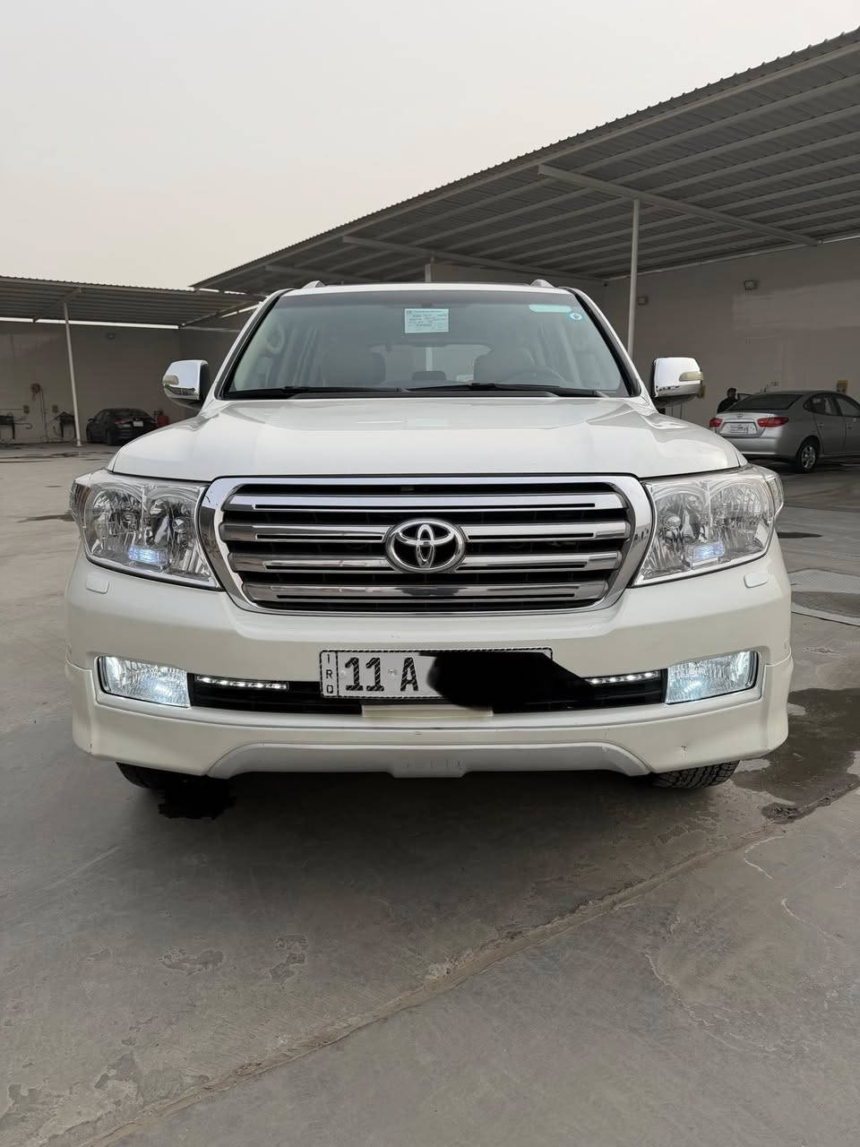 السلام عليكم لاندكروز ٢٠١١ ستينيه
فول  8 سلندر  فتحه  كشنات كهرباء 
مكفوله كفاله عامه 
مكان سياره بغداد السيديه 
للستفسار ***********
