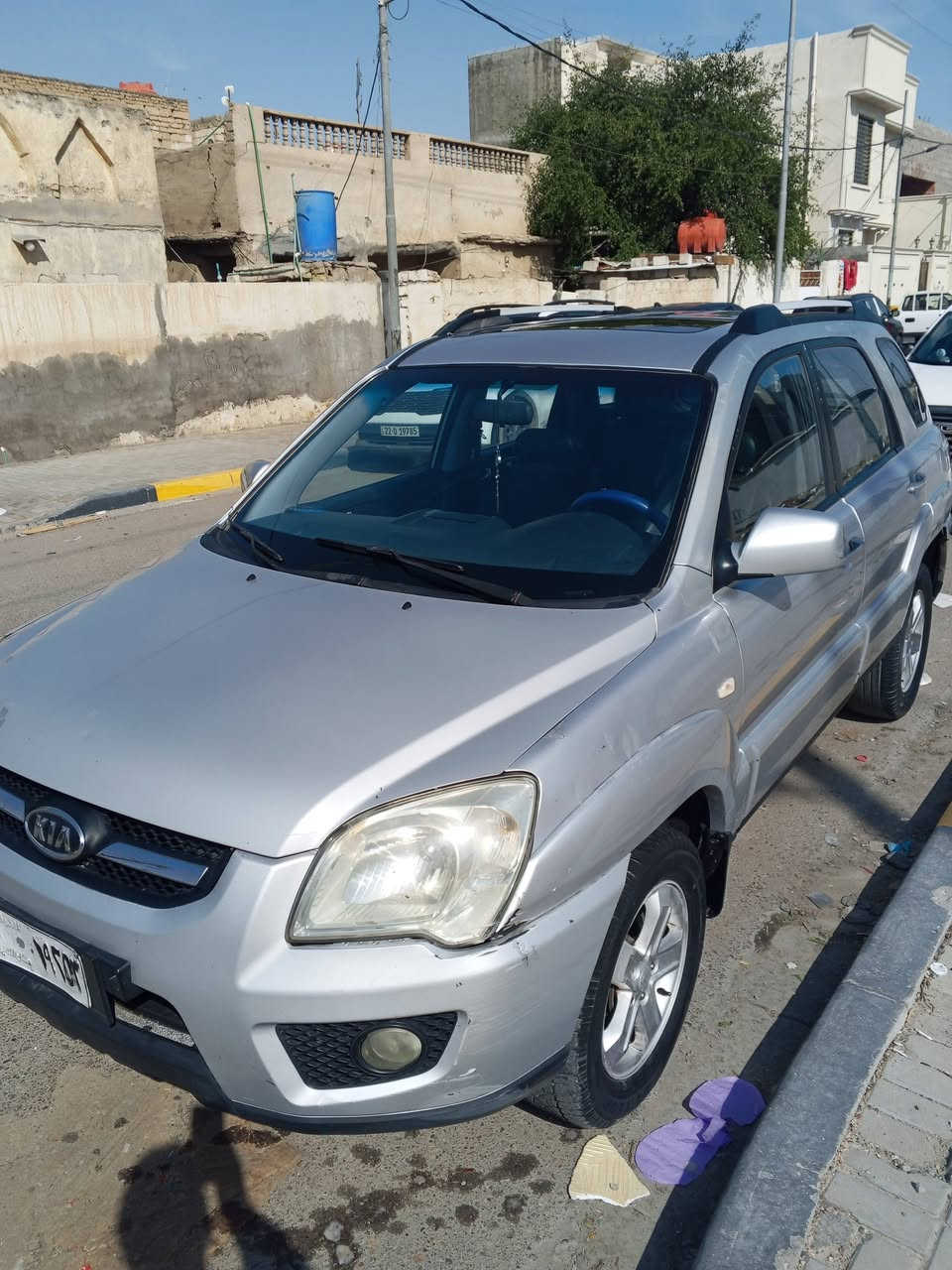 السلام عليكم كيه سبورتج موديل 2007 مكينه كاز كلشي شغال كصه جنطه السعر 40وبيه مجال المكان البصره ابو الخصيب لتواصل على هذا الرقم ***********
