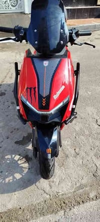 دراجه ثعلب شحن للبيع موديل2025 دراجه نضيفه بالاضافه الى 4سماعات منه وب...